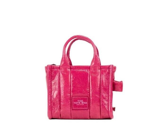 Marc Jacobs – Shiny Crinkle Micro Tote