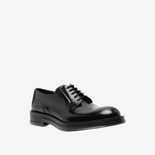Alexander McQueen – Black Shiny Leather Lace-Up Derbies