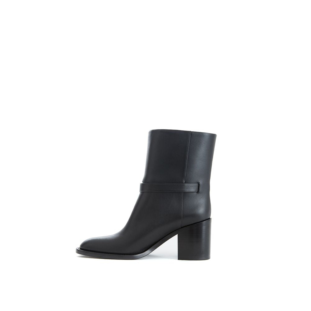 Burberry – Black Leather Ankle Boots