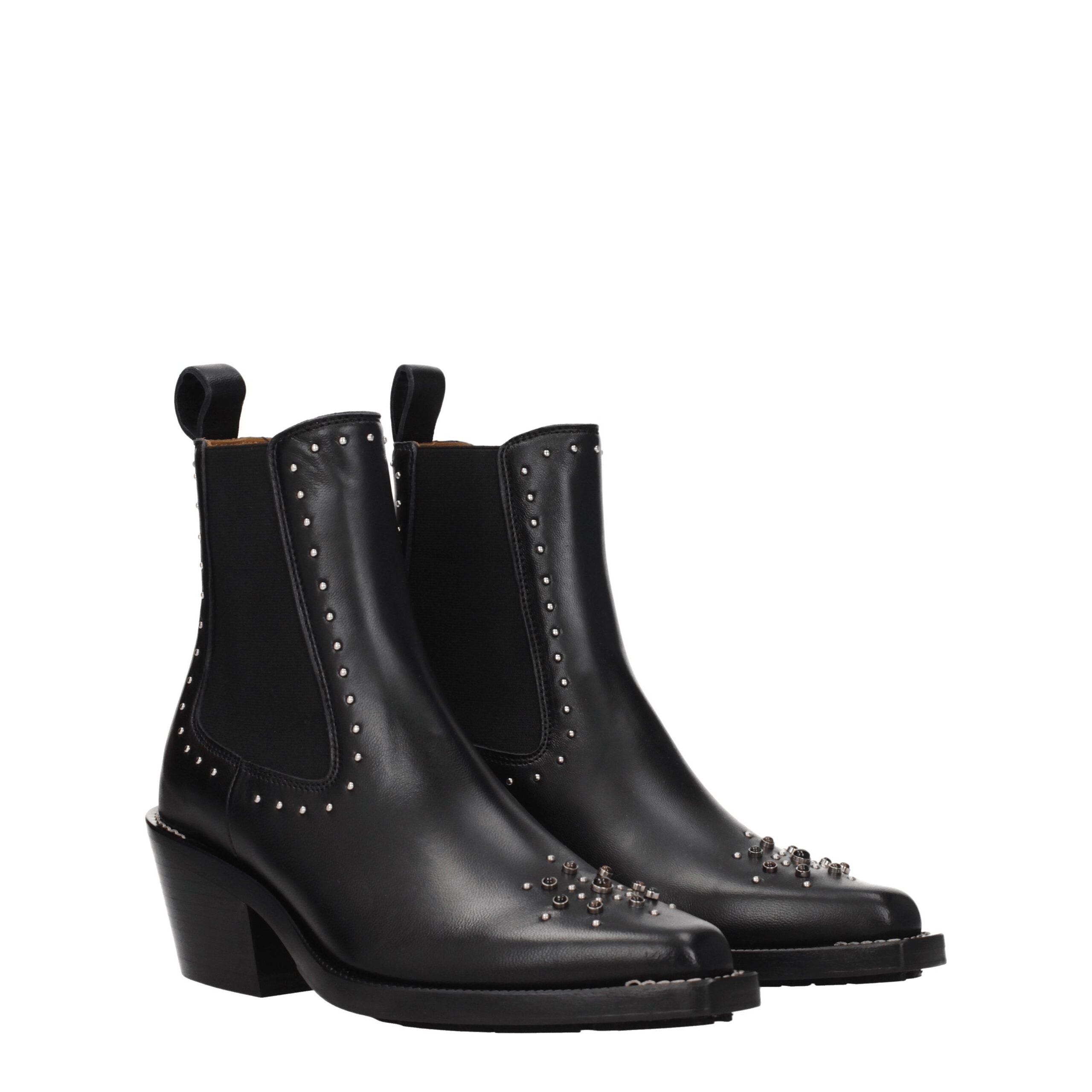 Chloé – Black Leather Ankle Boots with Studded Detailing