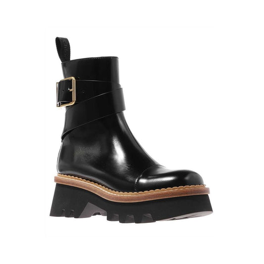 Chloé – Black Owena Glossy Leather Boots with Gold Buckle